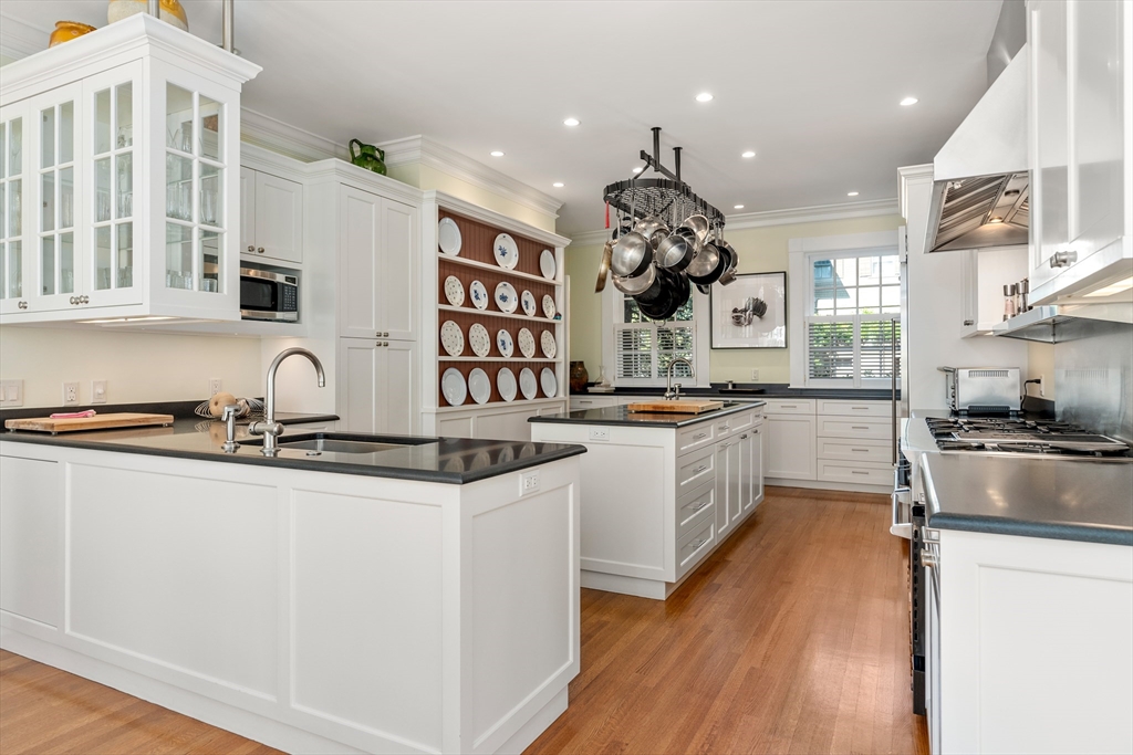 10 Appleton Street Cambridge, MA 02138 - Photo 10 of 14 Gallery Image 10
