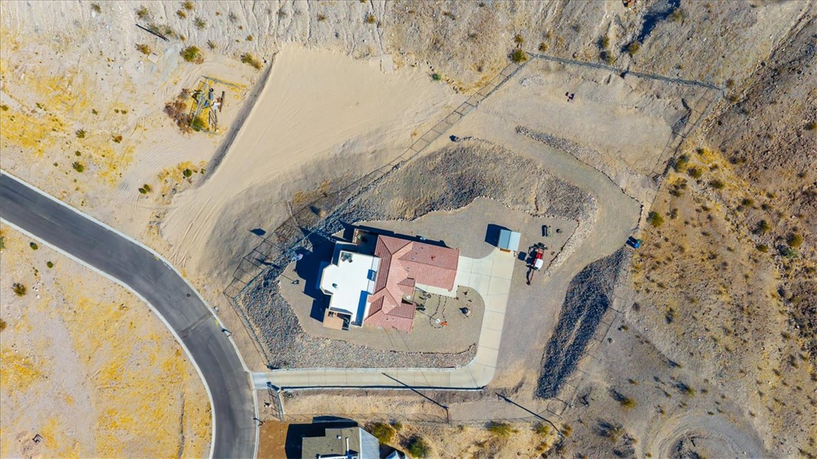 2475 Ripple Drive Bullhead City, AZ 86429 - Photo 3 of 63