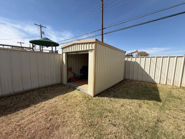 $210,000 | 209 East 4th Street, Denver City, TX 79323