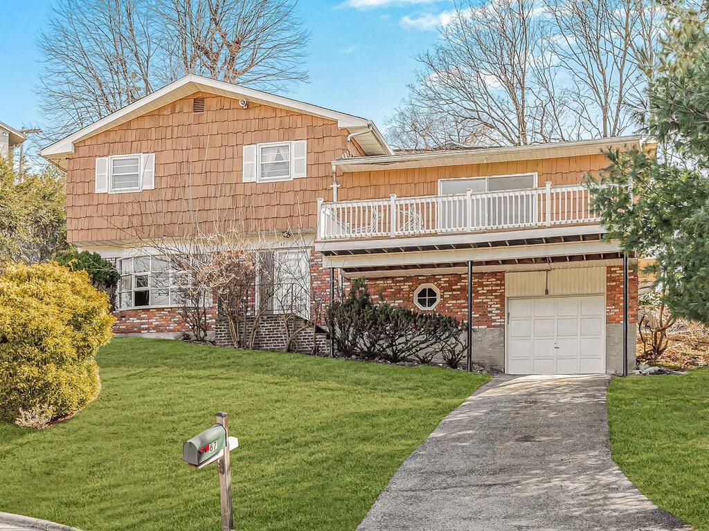 67 Rudolph Terrace Yonkers, NY 10701 - Photo 1 of 1