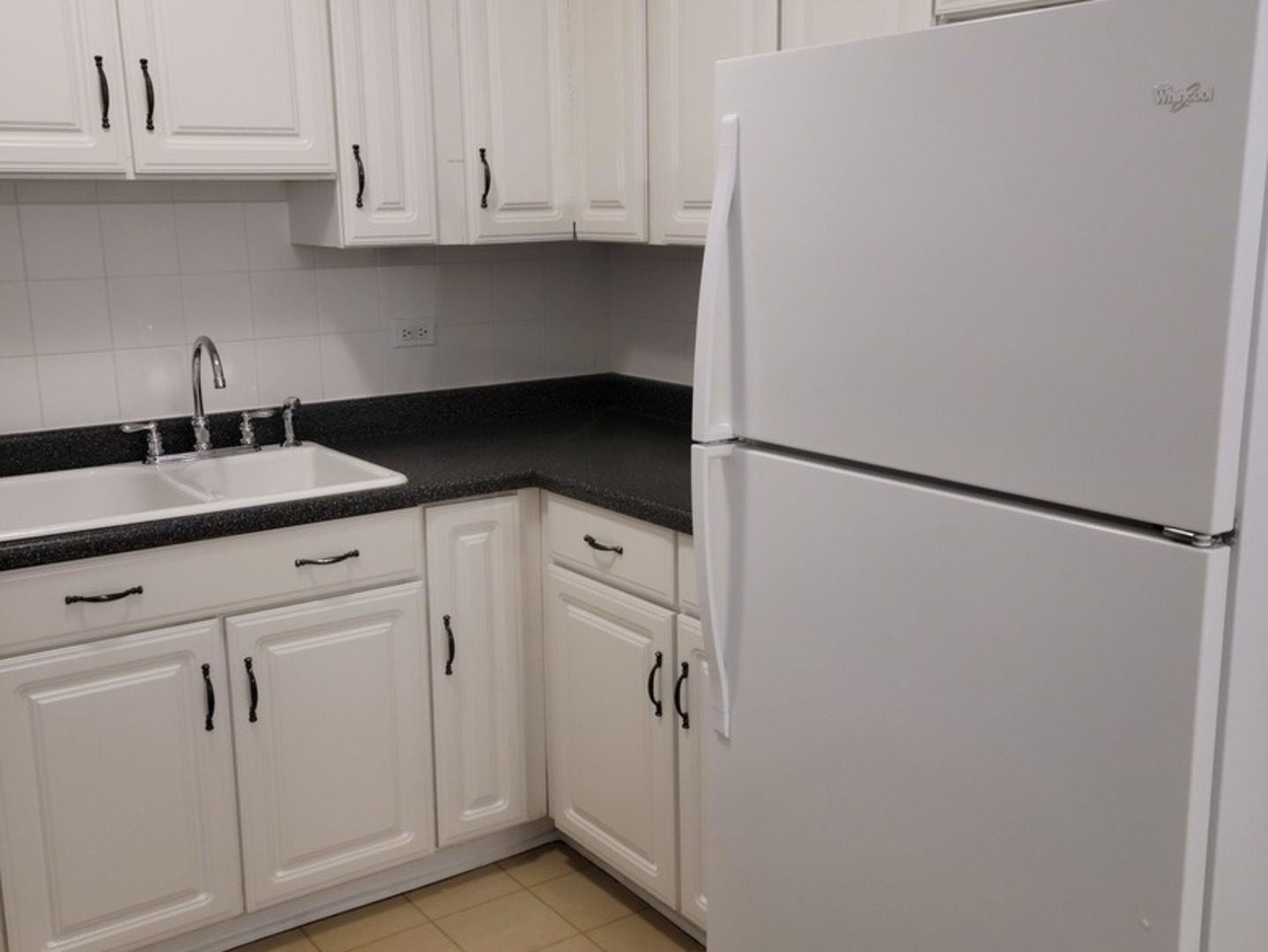 8035 O Connor Drive, Unit 2E River Grove, IL 60171 - Photo 7 of 13