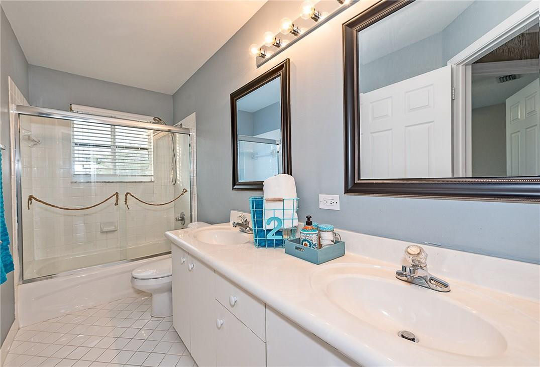 4440 Stone Ridge Way Weston, FL 33331 - Photo 18 of 29 Photo 18