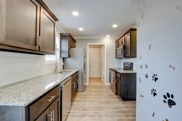 $1,995 | 505 Tracy Lane, Clarksville, TN 37040