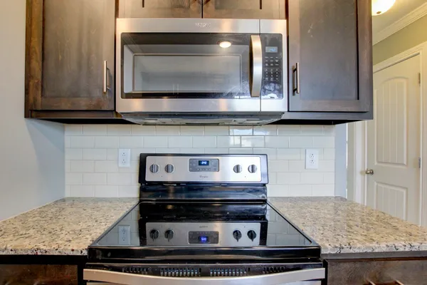 $1,995 | 505 Tracy Lane, Clarksville, TN 37040