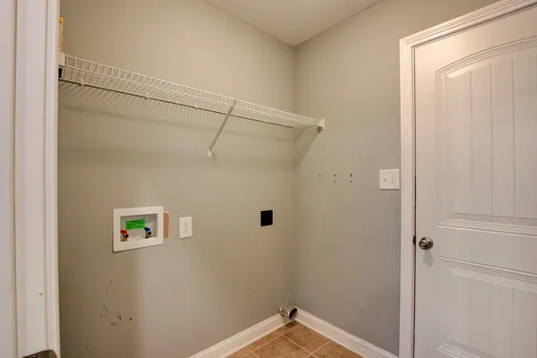 $1,995 | 505 Tracy Lane, Clarksville, TN 37040