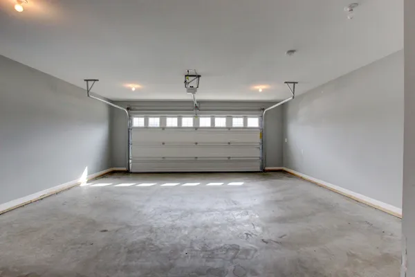 $1,995 | 505 Tracy Lane, Clarksville, TN 37040