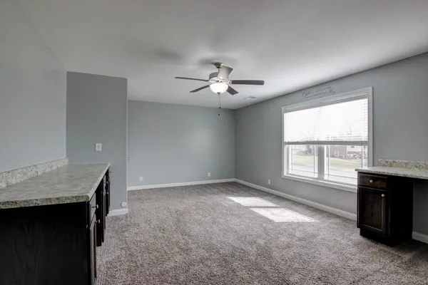 $1,995 | 505 Tracy Lane, Clarksville, TN 37040