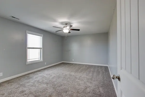 $1,995 | 505 Tracy Lane, Clarksville, TN 37040