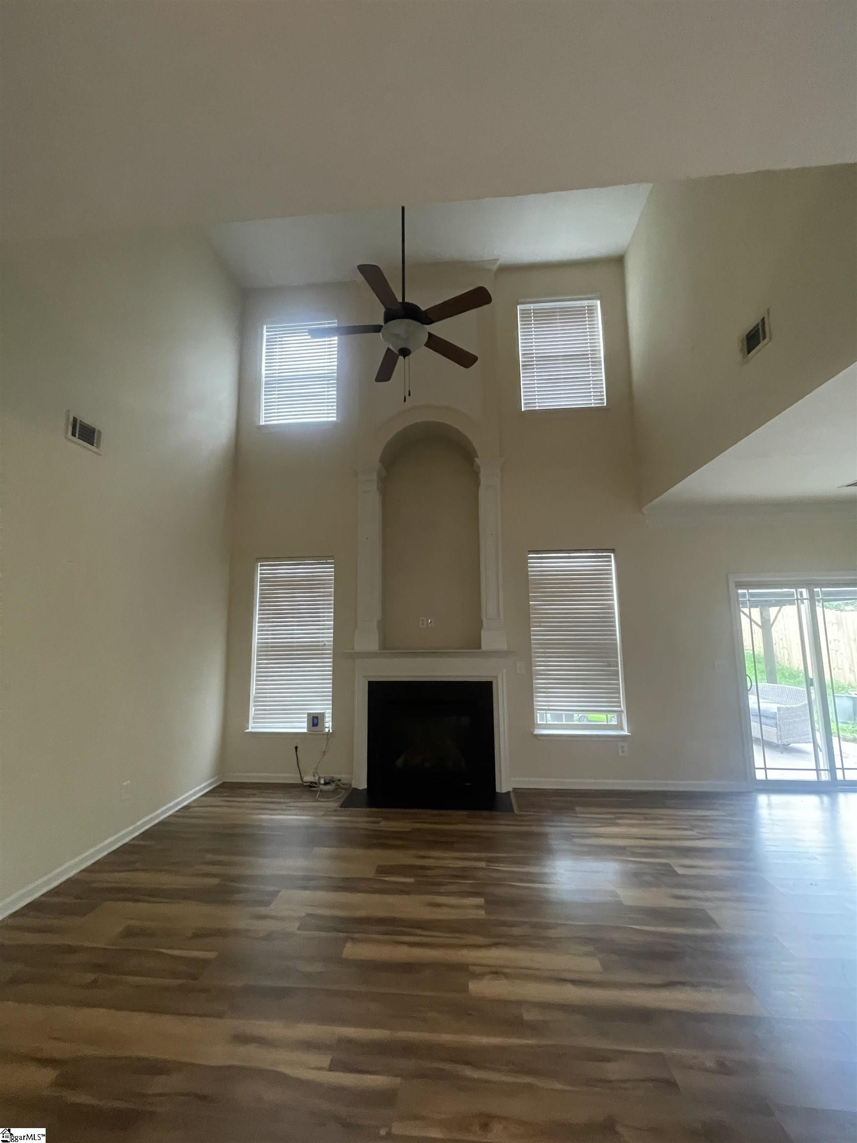 504 Millervale Road Greer, SC 29650 - Photo 5 of 19