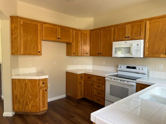 4225 Merchant Lane Turlock, CA 95382 - Photo 5 of 20