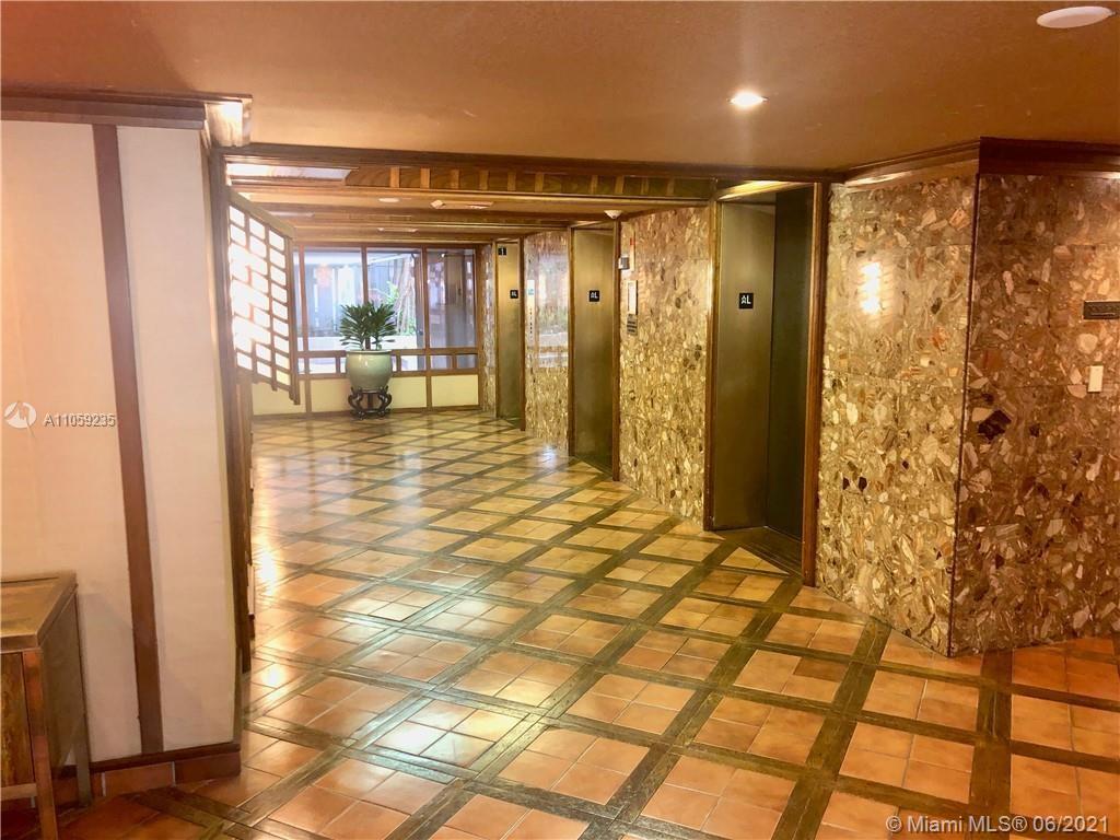 520 Brickell Key Drive, Unit C425 Miami, FL 33131 - Photo 12 of 21