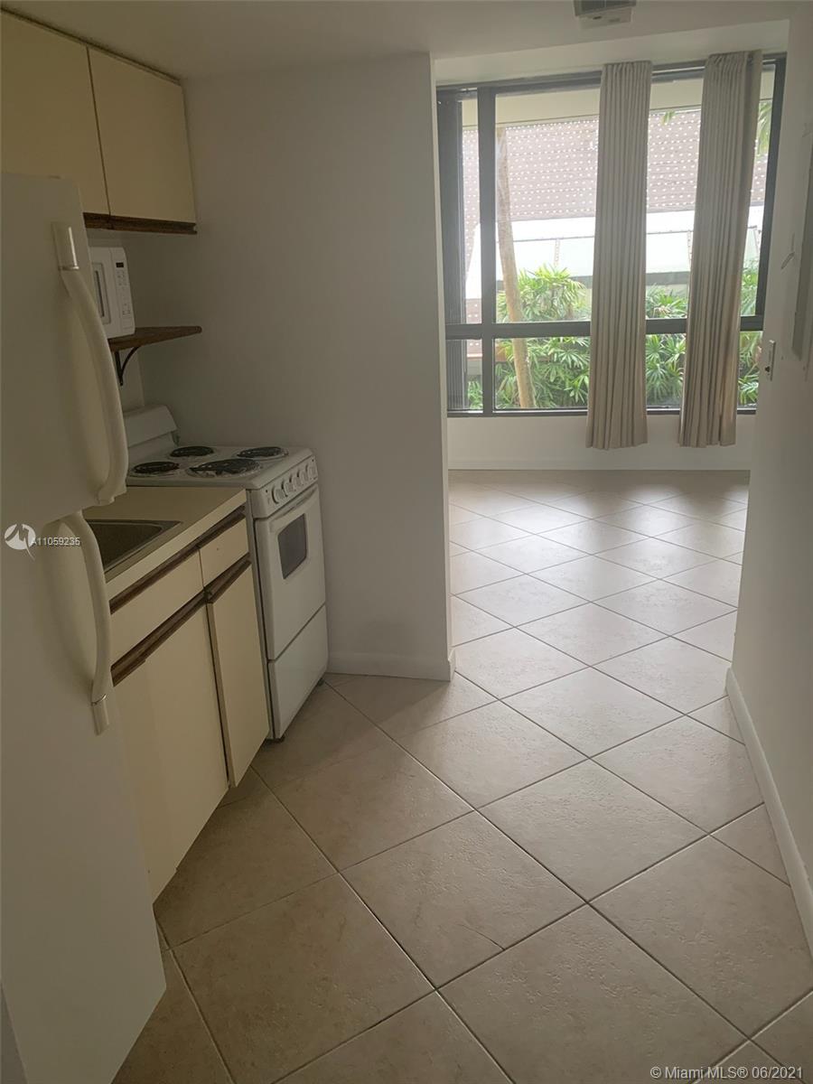 520 Brickell Key Drive, Unit C425 Miami, FL 33131 - Photo 3 of 21