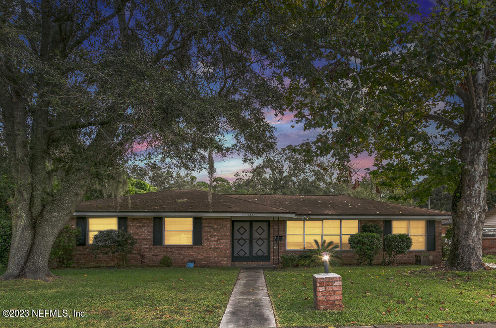 front view of house with a yard