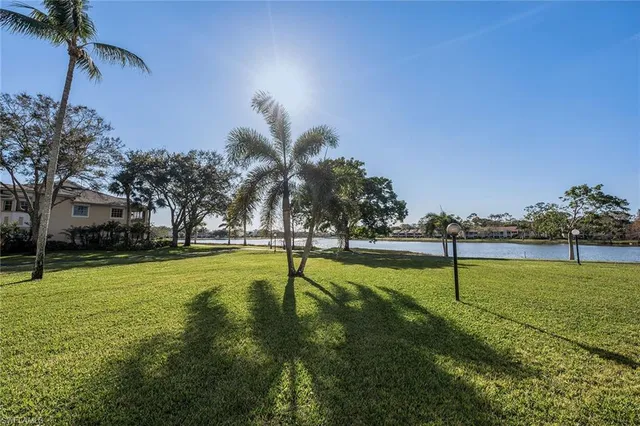 $339,000 | 2922 Kings Lake Boulevard, Unit 2922, Naples, FL 34112