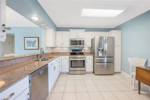$339,000 | 2922 Kings Lake Boulevard, Unit 2922, Naples, FL 34112