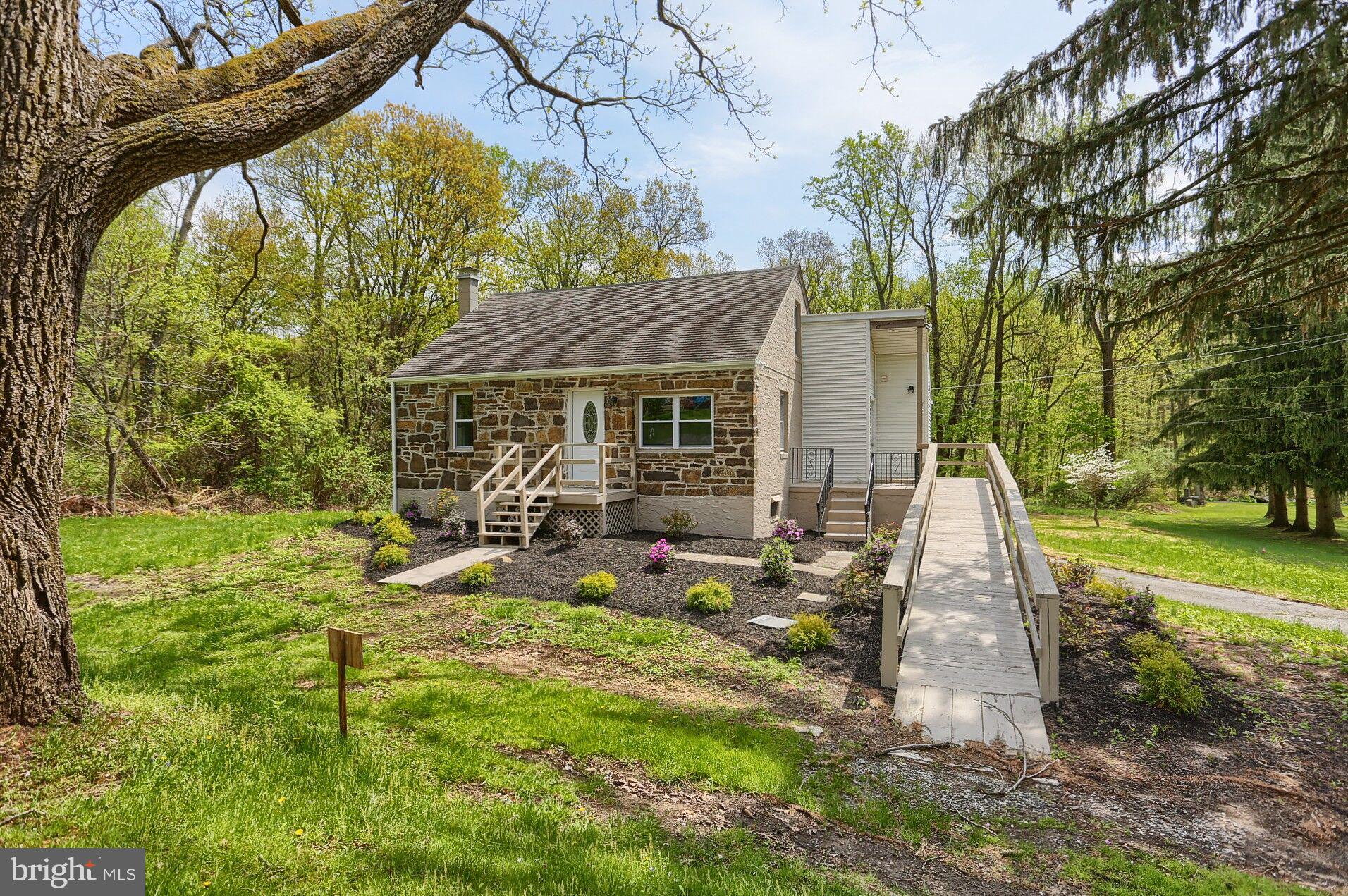 153 Sunset Hill Road Boyertown, PA 19512 - Photo 2 of 32 Gallery Image 2