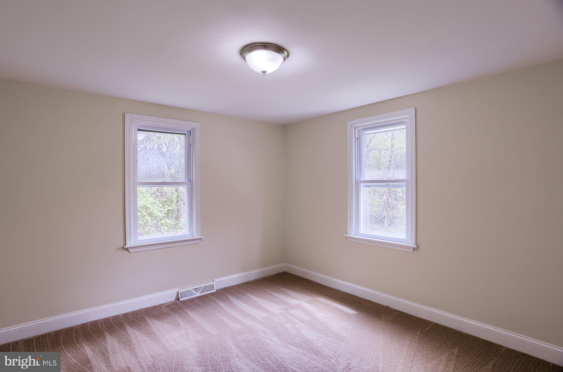 153 Sunset Hill Road Boyertown, PA 19512 - Photo 17 of 32 Gallery Image 17