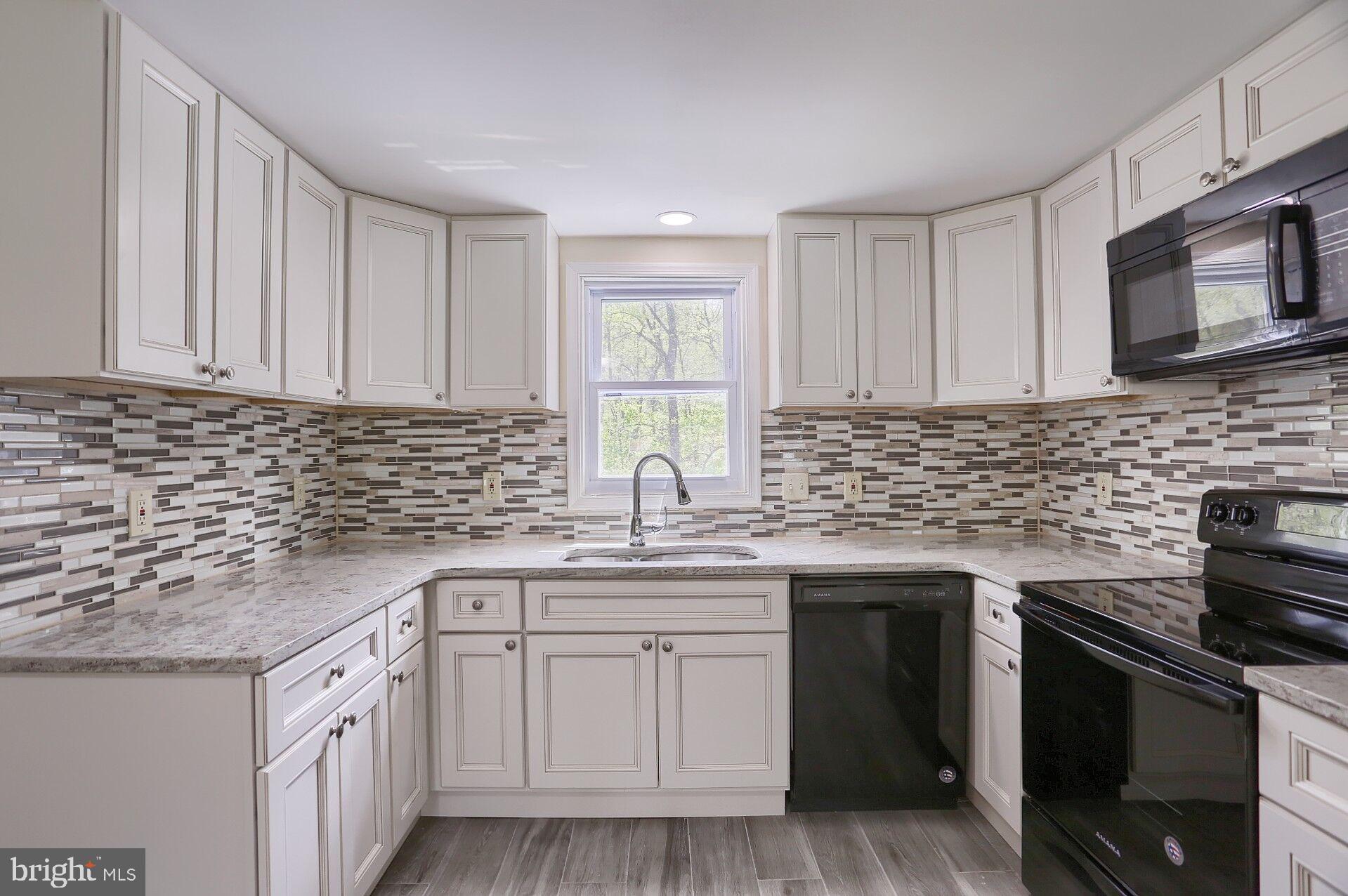 153 Sunset Hill Road Boyertown, PA 19512 - Photo 9 of 32 Gallery Image 9