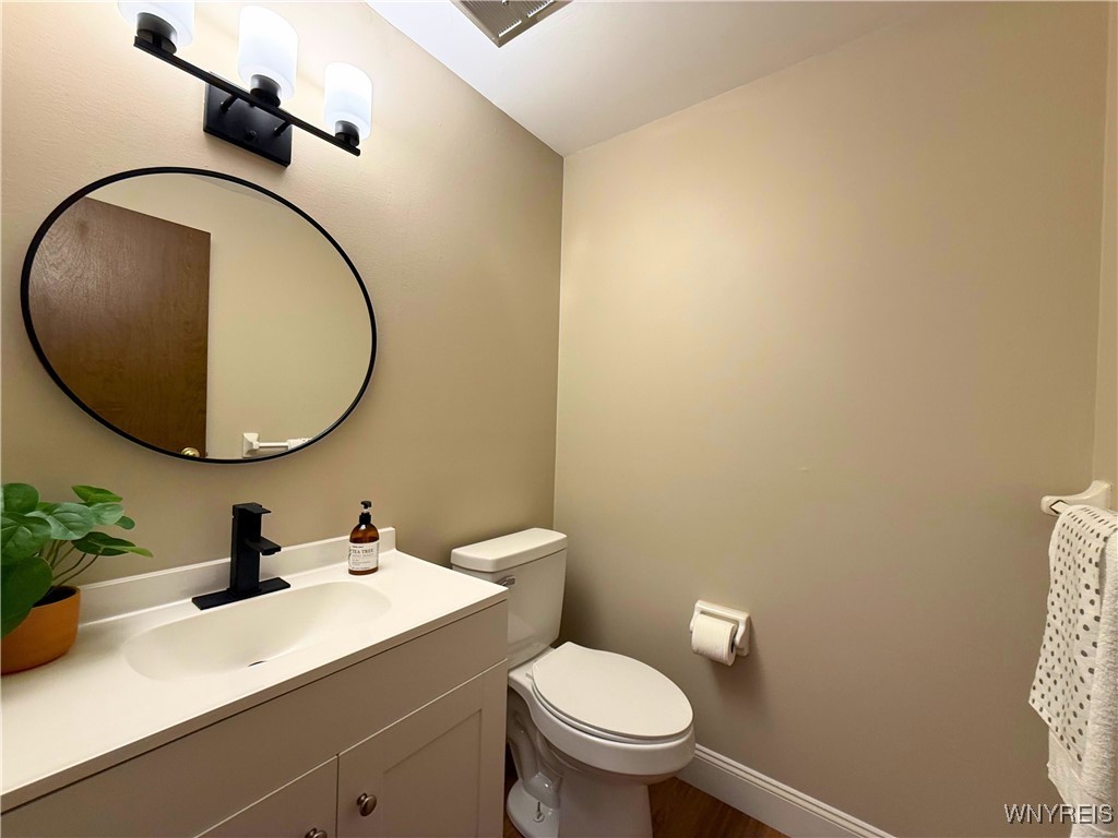 207 Charlesgate Circle Amherst, NY 14051 - Photo 11 of 34