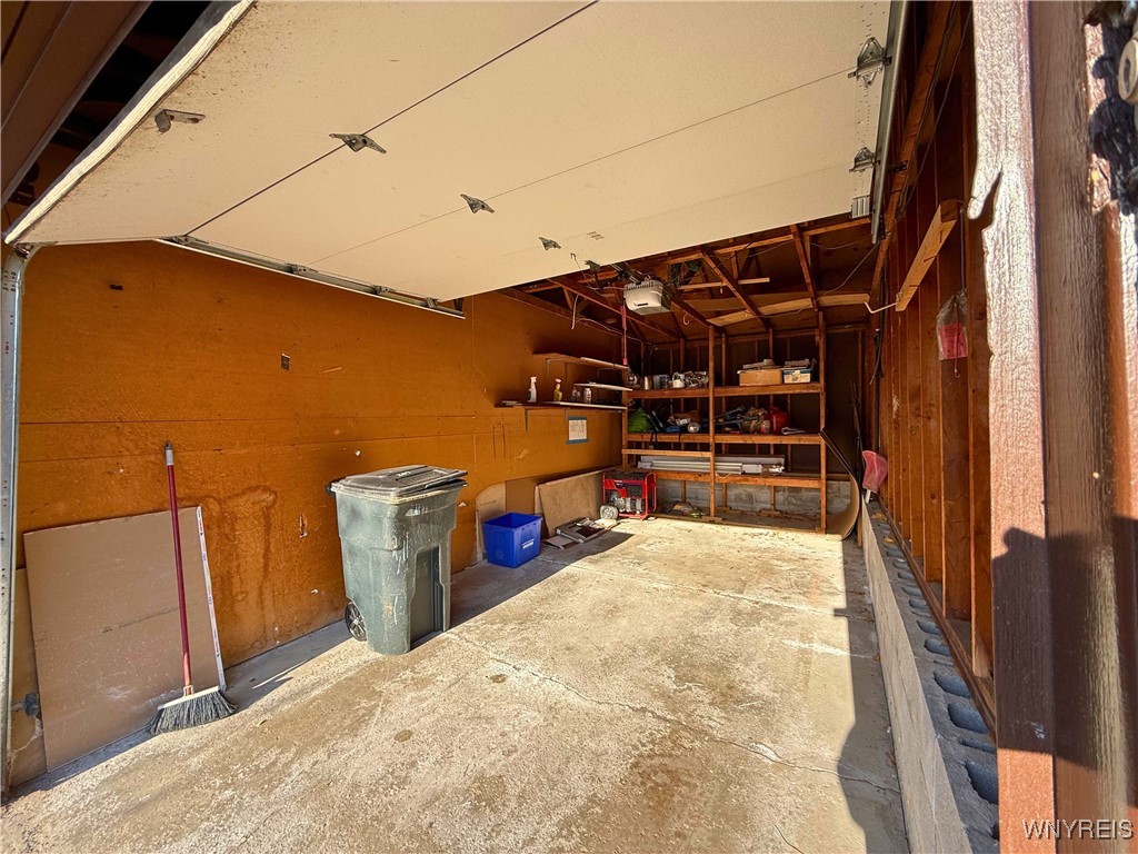 207 Charlesgate Circle Amherst, NY 14051 - Photo 29 of 34