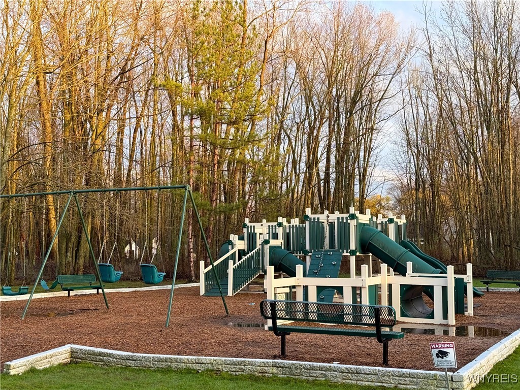 207 Charlesgate Circle Amherst, NY 14051 - Photo 30 of 34