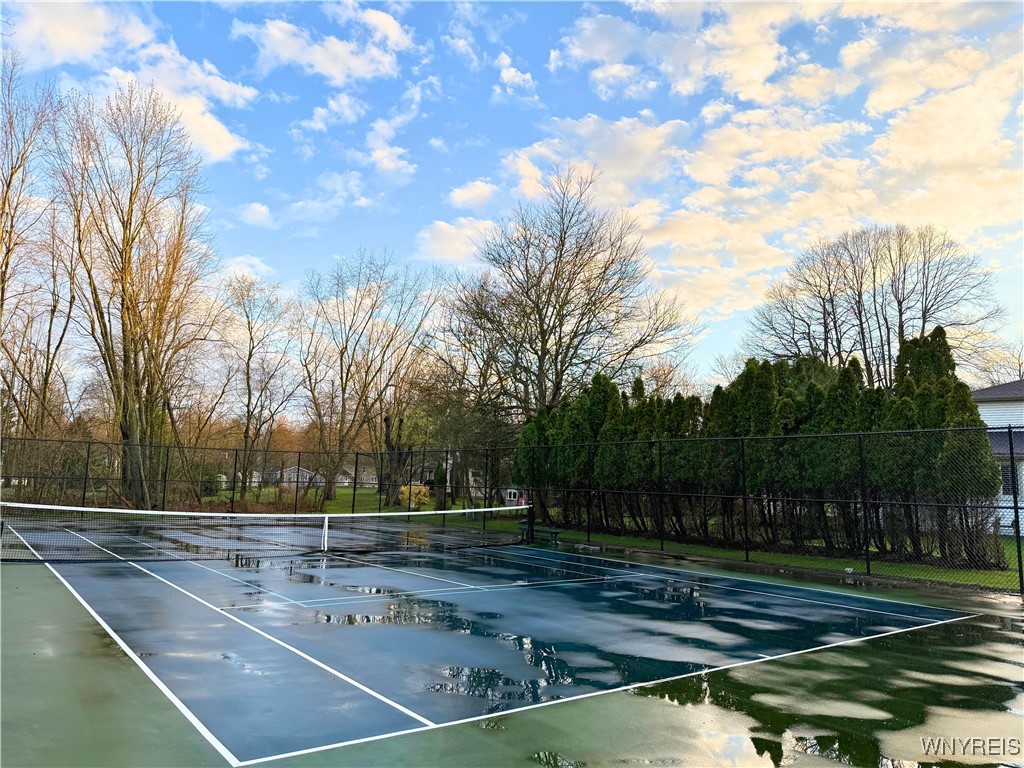 207 Charlesgate Circle Amherst, NY 14051 - Photo 32 of 34