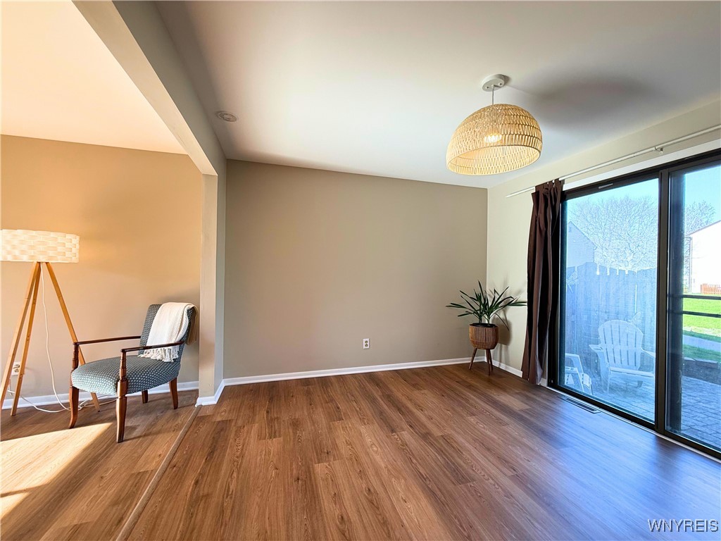 207 Charlesgate Circle Amherst, NY 14051 - Photo 8 of 34