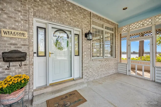 $650,000 | 101 Burton Street, Grayslake, IL 60030