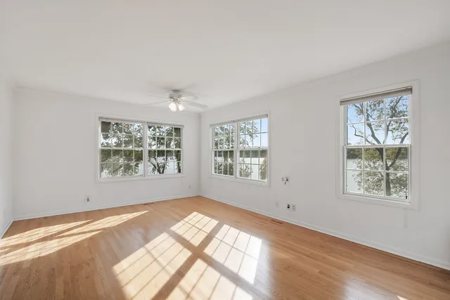 $650,000 | 101 Burton Street, Grayslake, IL 60030