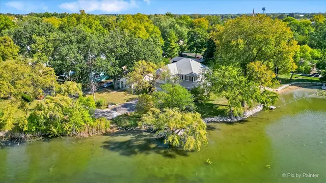 $650,000 | 101 Burton Street, Grayslake, IL 60030