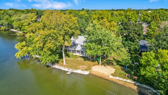 $650,000 | 101 Burton Street, Grayslake, IL 60030