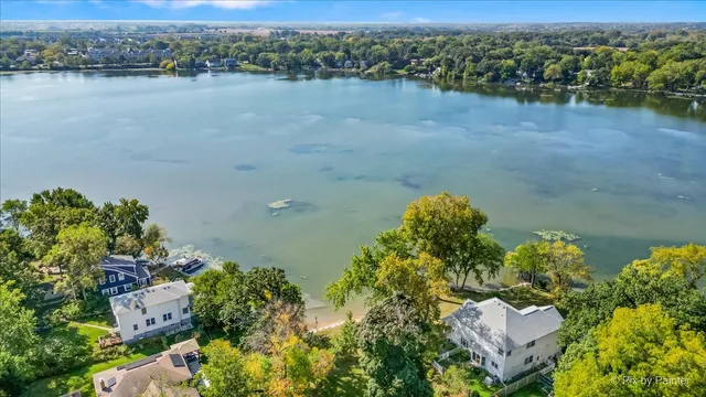 $650,000 | 101 Burton Street, Grayslake, IL 60030