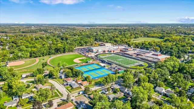 $650,000 | 101 Burton Street, Grayslake, IL 60030