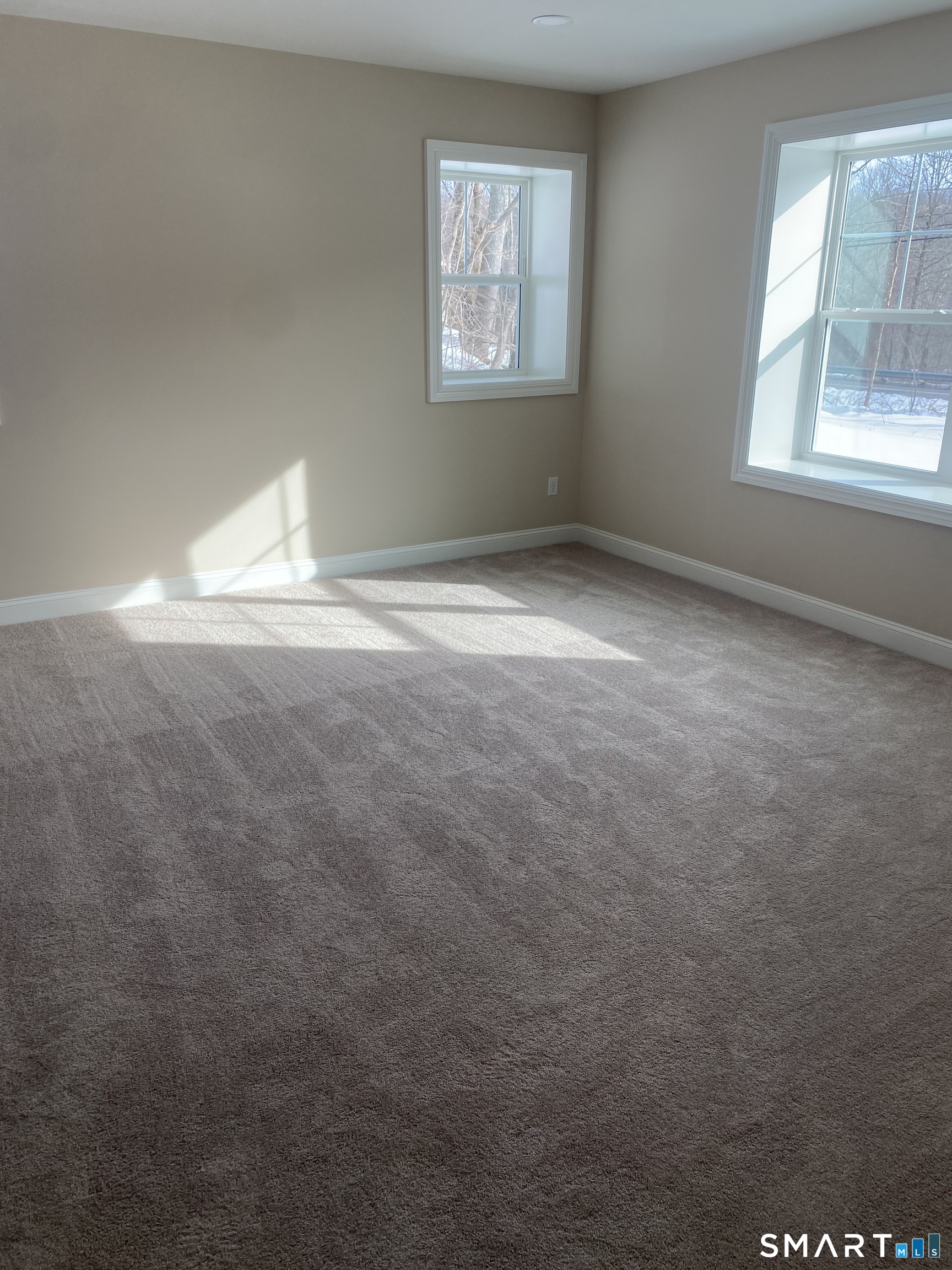 919 Strongtown Road Southbury, CT 06488 - Photo 12 of 40 Looking from hall way.