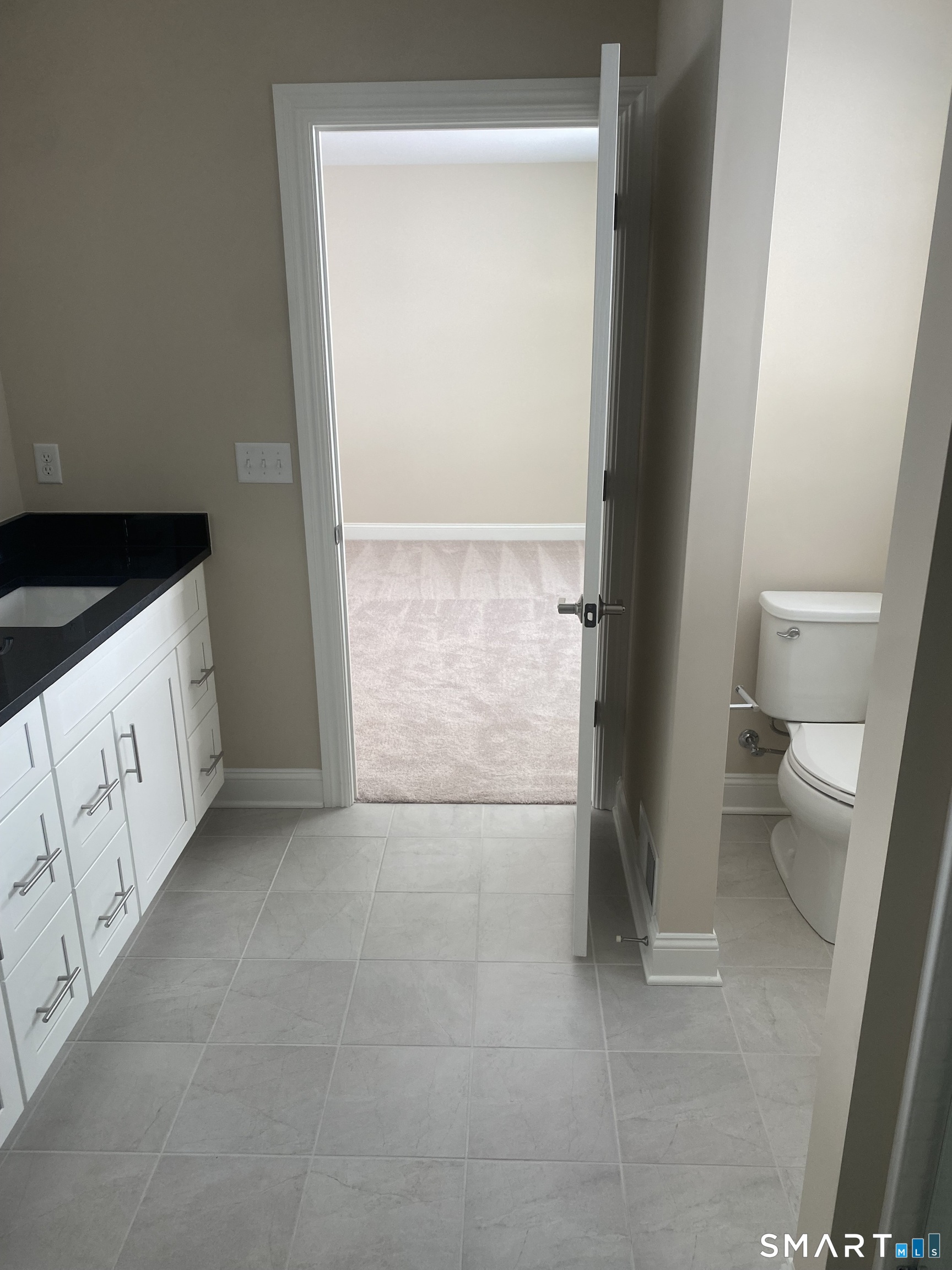 919 Strongtown Road Southbury, CT 06488 - Photo 16 of 40