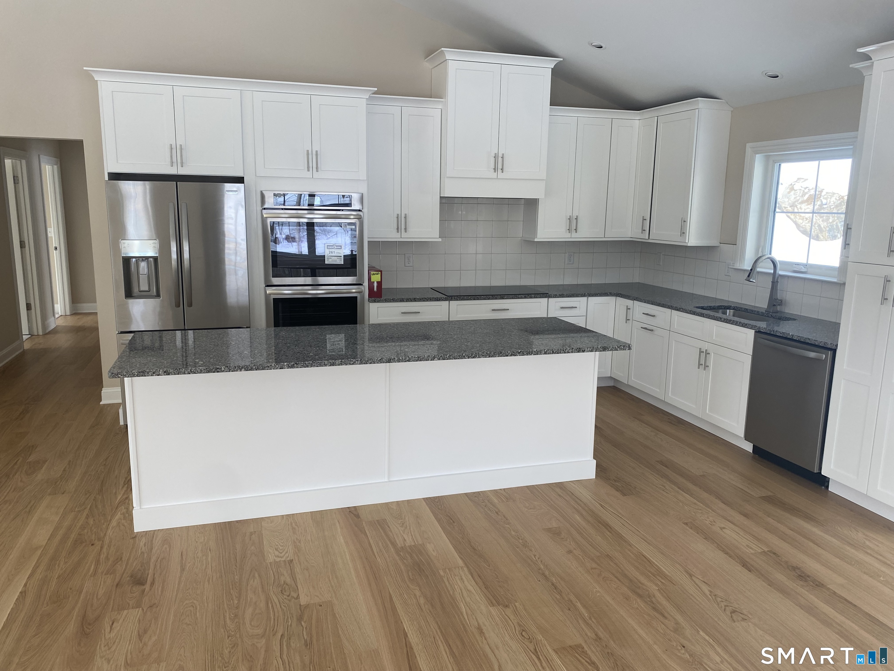 919 Strongtown Road Southbury, CT 06488 - Photo 4 of 40