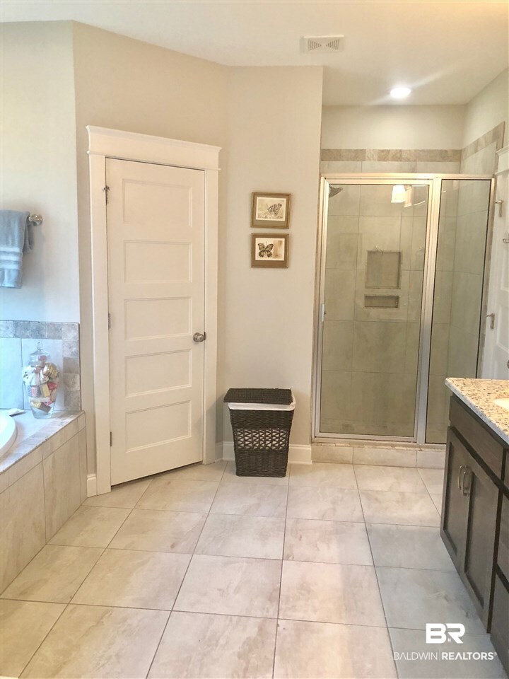 19780 Bunker Loop Fairhope, AL 36532 - Photo 15 of 22