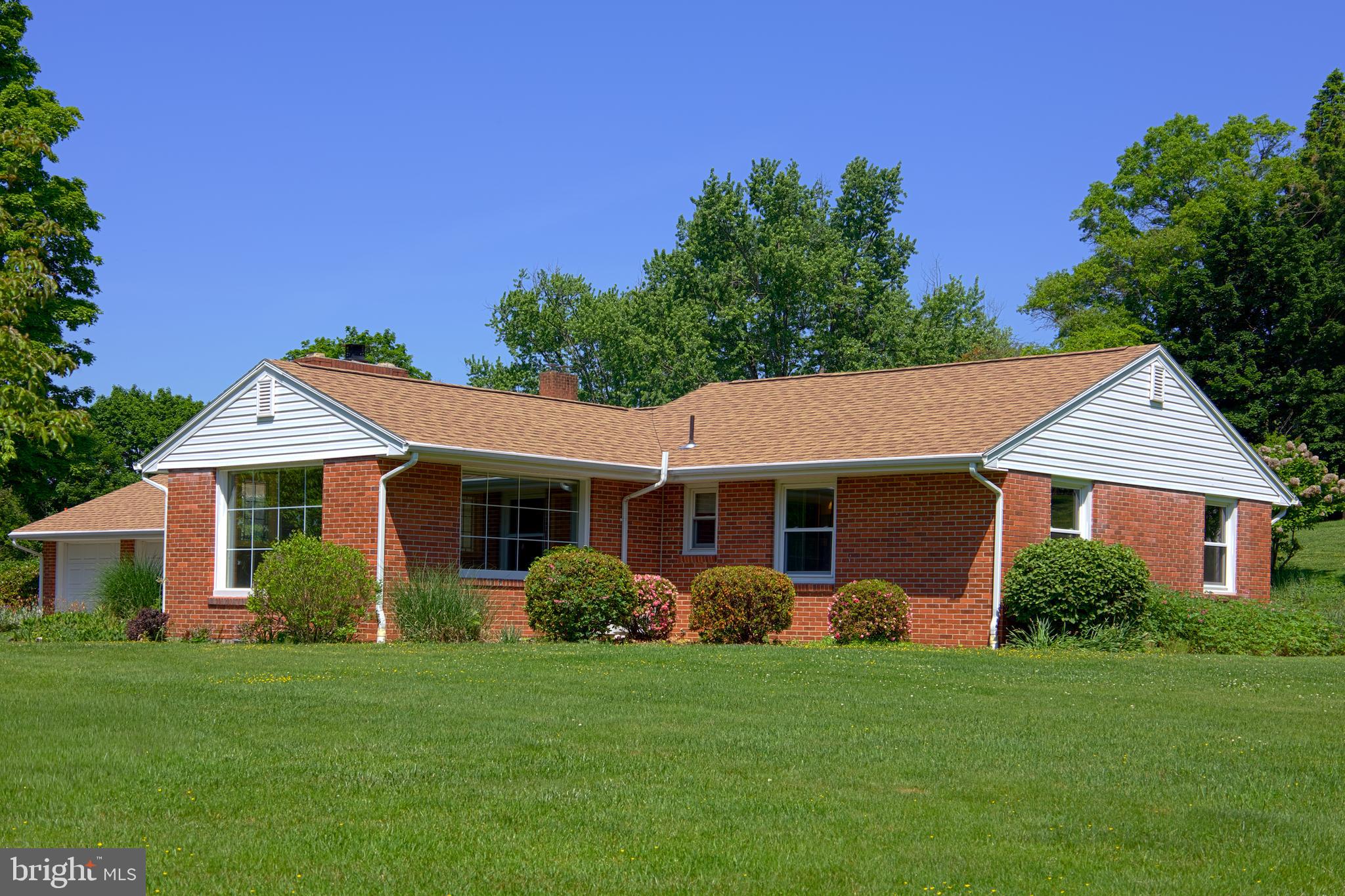 4200 Mc Intosh Road Harrisburg, PA 17112 - Photo 3 of 31 View NW from front of property