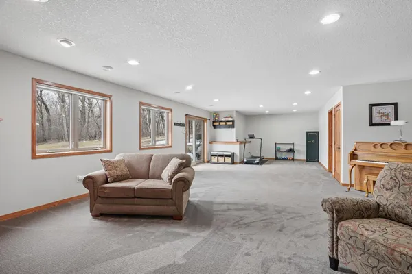 $575,000 | 17488 123rd Street Southeast, Becker, MN 55308