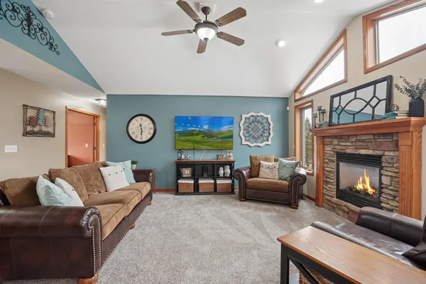 $575,000 | 17488 123rd Street Southeast, Becker, MN 55308