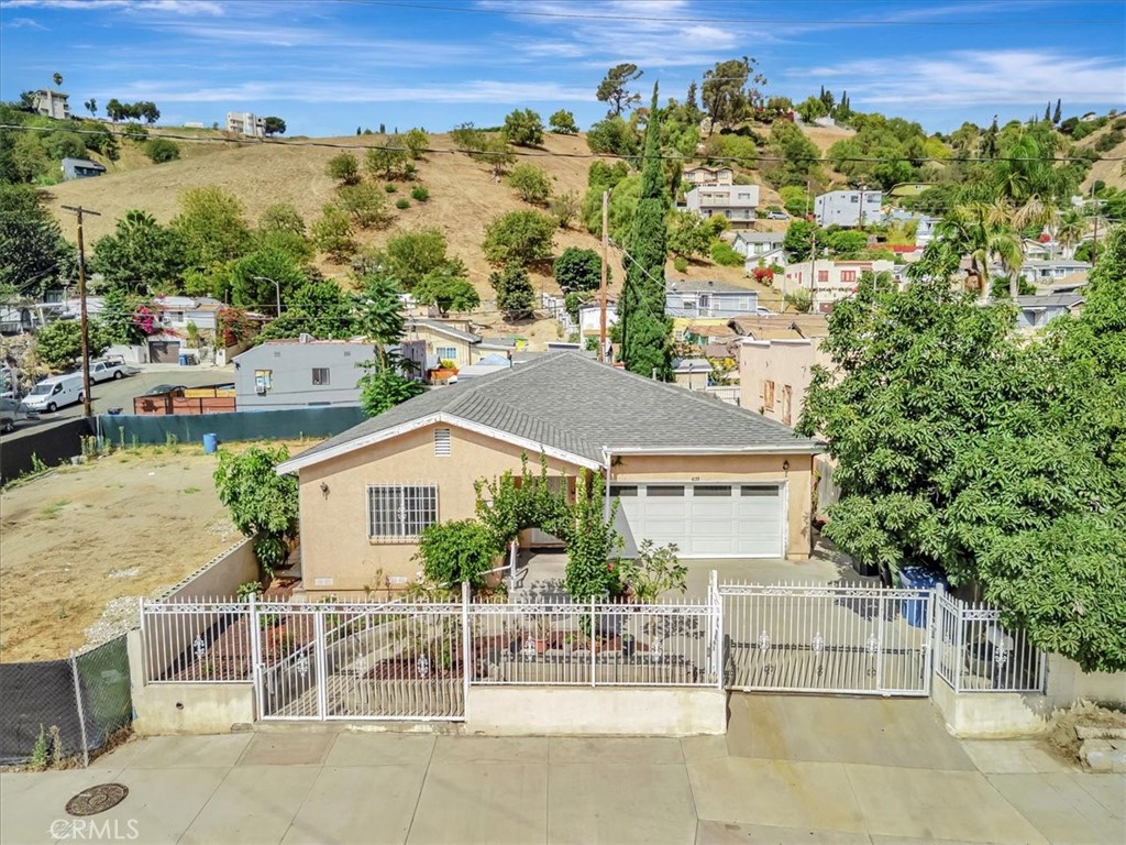 4133 North Mission Road Los Angeles, CA 90032 - Photo 25 of 40 an aerial view of multiple house