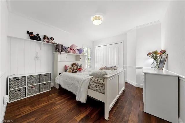 $759,000 | 297 Sawgrass Court, Naples, FL 34110