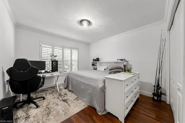 $759,000 | 297 Sawgrass Court, Naples, FL 34110