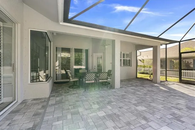 $759,000 | 297 Sawgrass Court, Naples, FL 34110