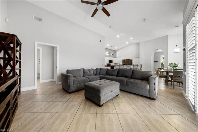 $759,000 | 297 Sawgrass Court, Naples, FL 34110