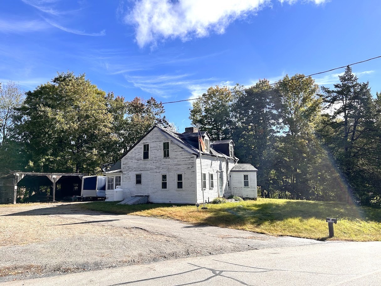 39 Lucas Road Sterling, MA 01564 - Photo 1 of 8 Gallery Image 1
