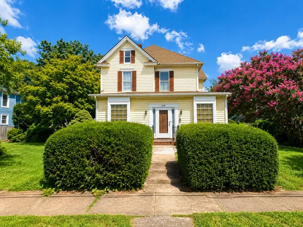 $150,000 | 418 Cedar Avenue, Vinton, VA 24179