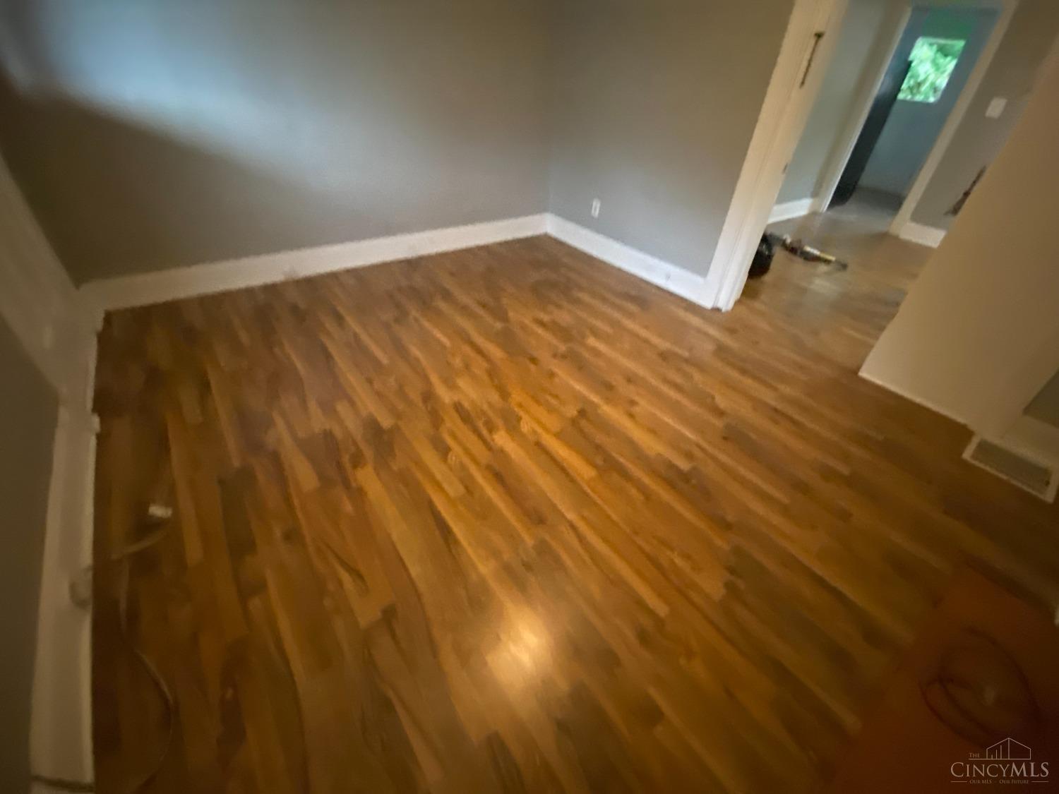 2312 Ravine Street Cincinnati, OH 45219 - Photo 4 of 14 Gallery Image 4