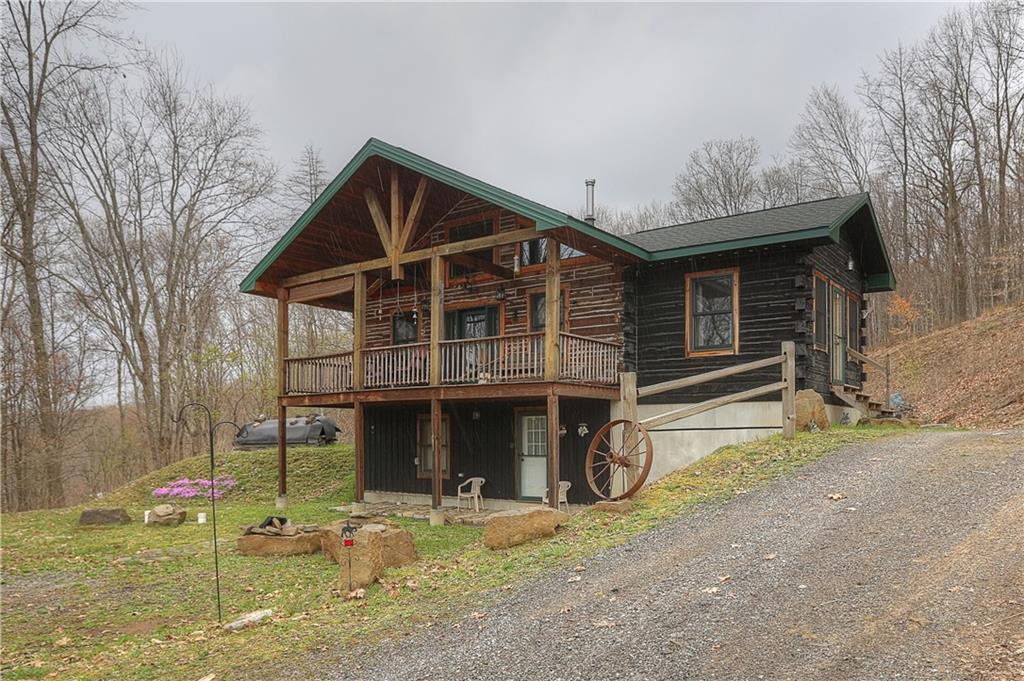 398 Crooks School Road Clinton, PA 15026 - Photo 1 of 25 Gallery Image 1