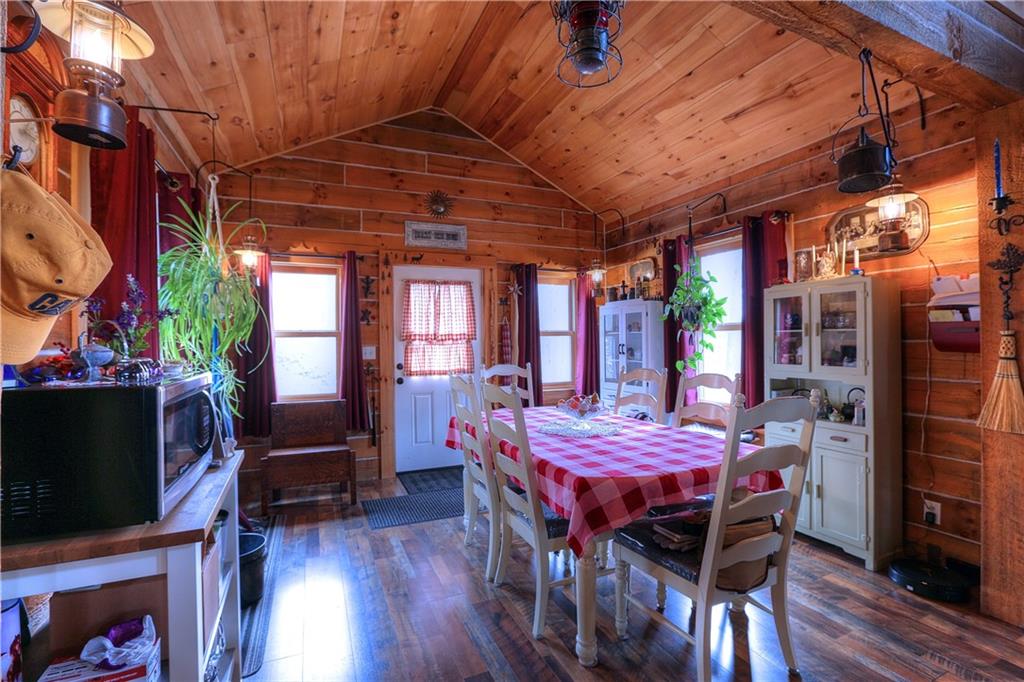 398 Crooks School Road Clinton, PA 15026 - Photo 2 of 25 Gallery Image 2